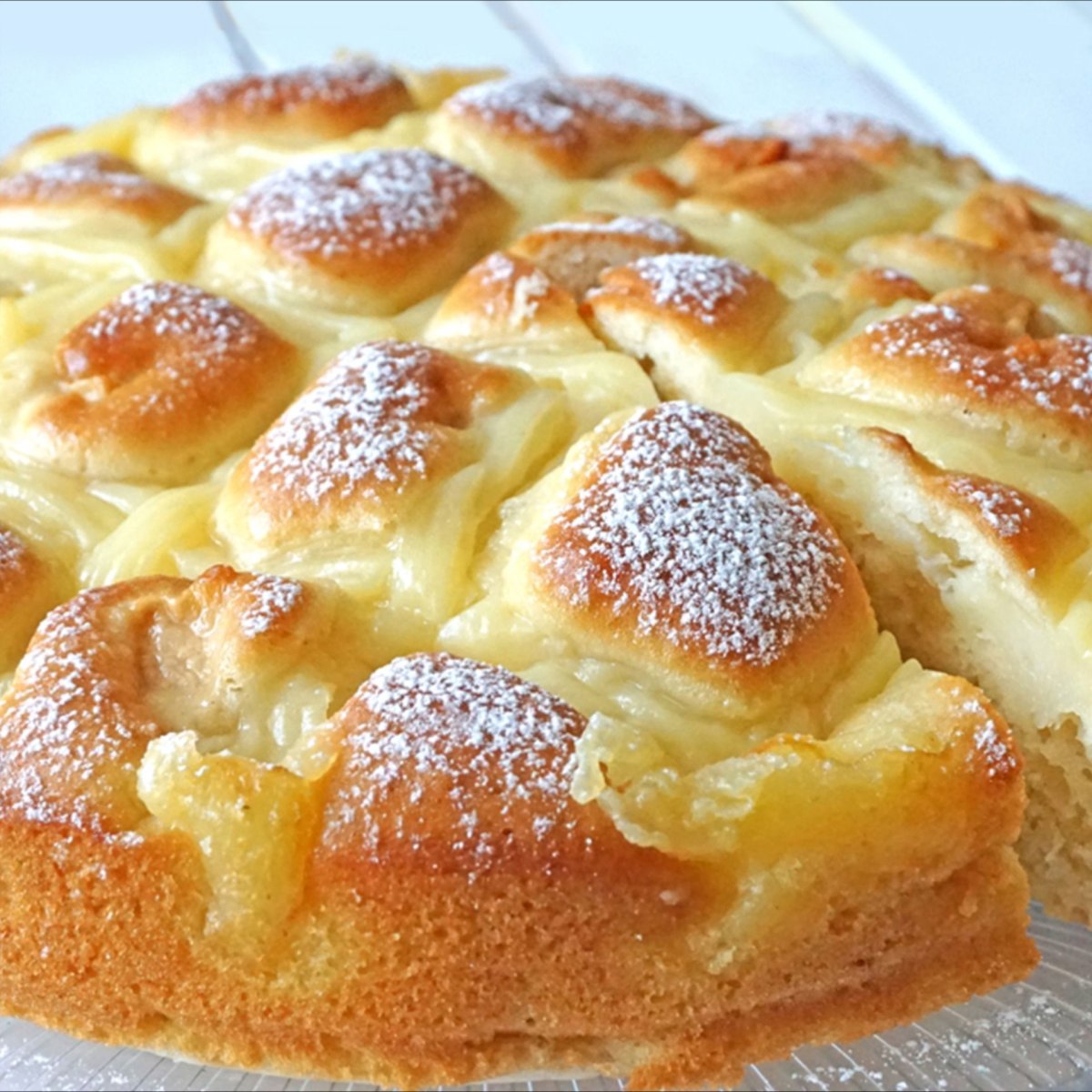 Яблочный пирог с заварным кремом