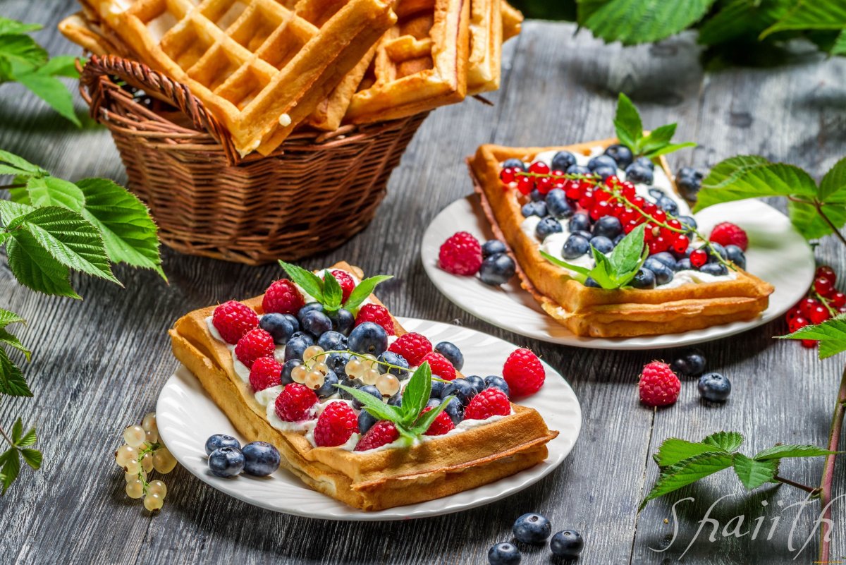 Международный день вафель (International Waffle Day)