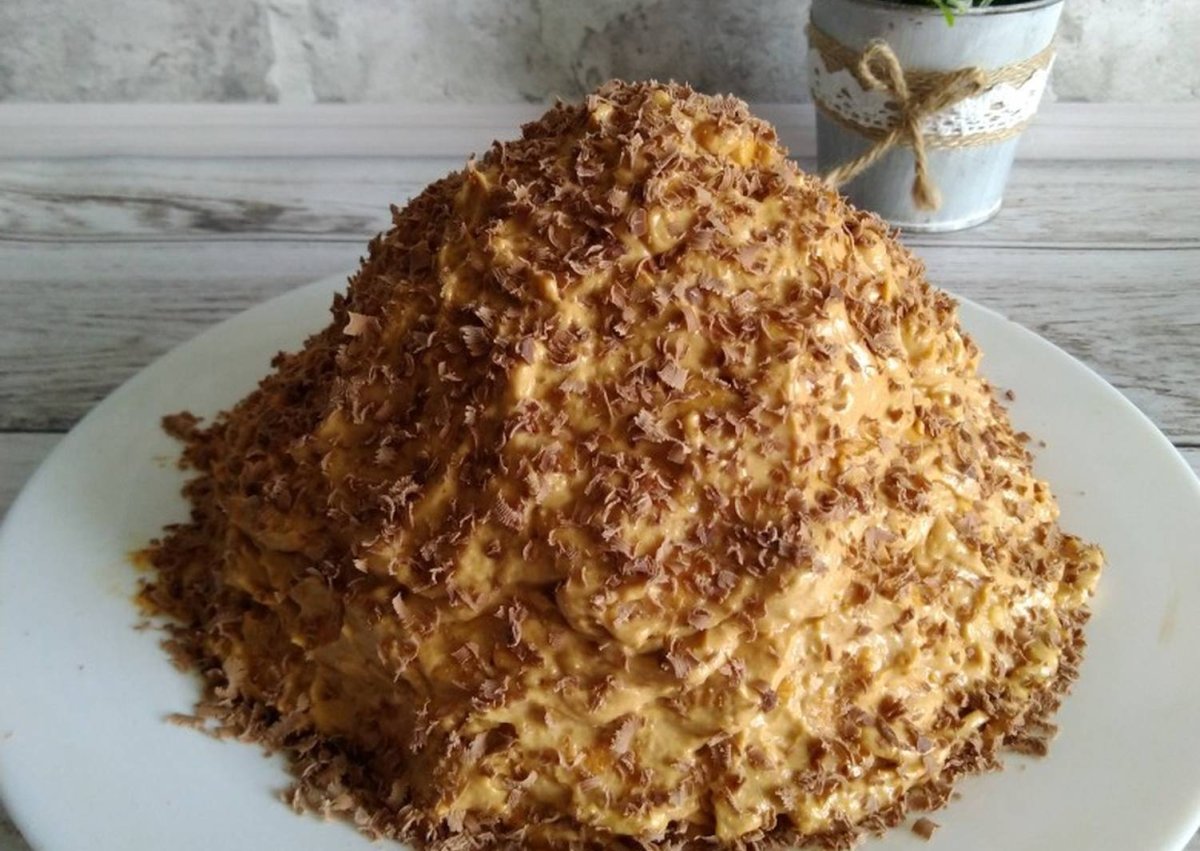 Торт Муравейник с орехами