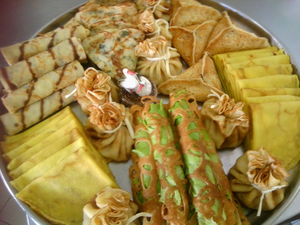 Украшения из блинов