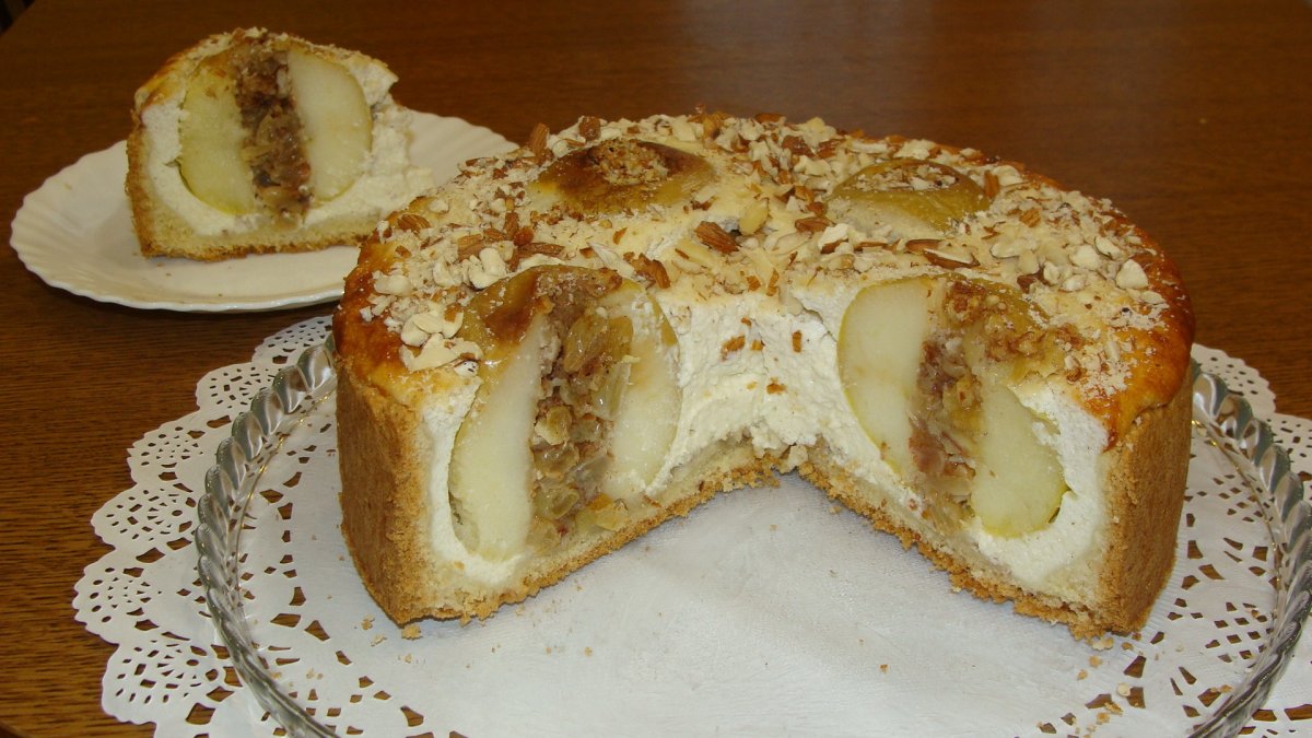 Заливной творожный пирог