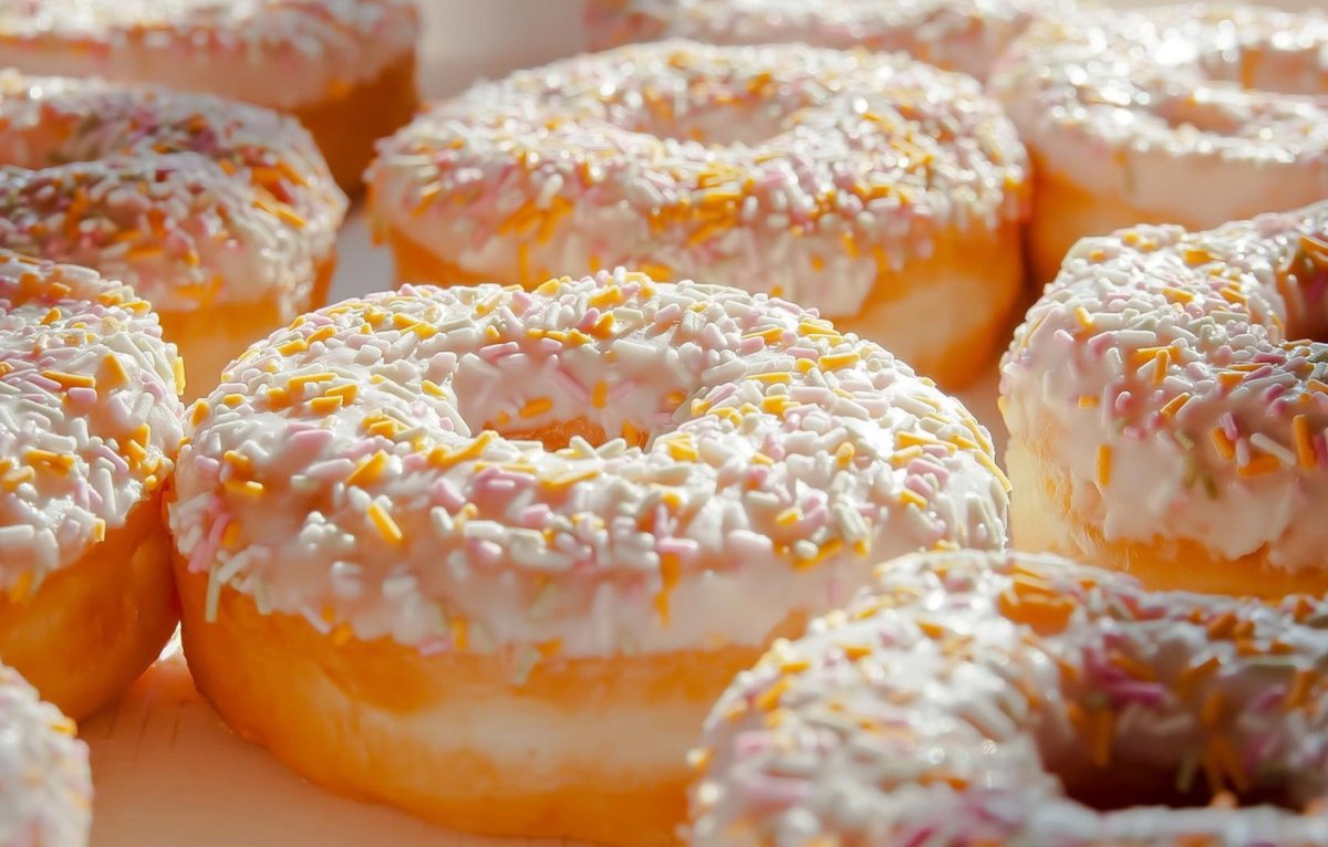 Польский яблочный пирог с безе