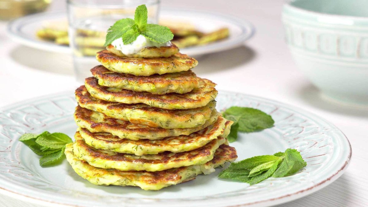 Кабачковые блинчики с начинкой