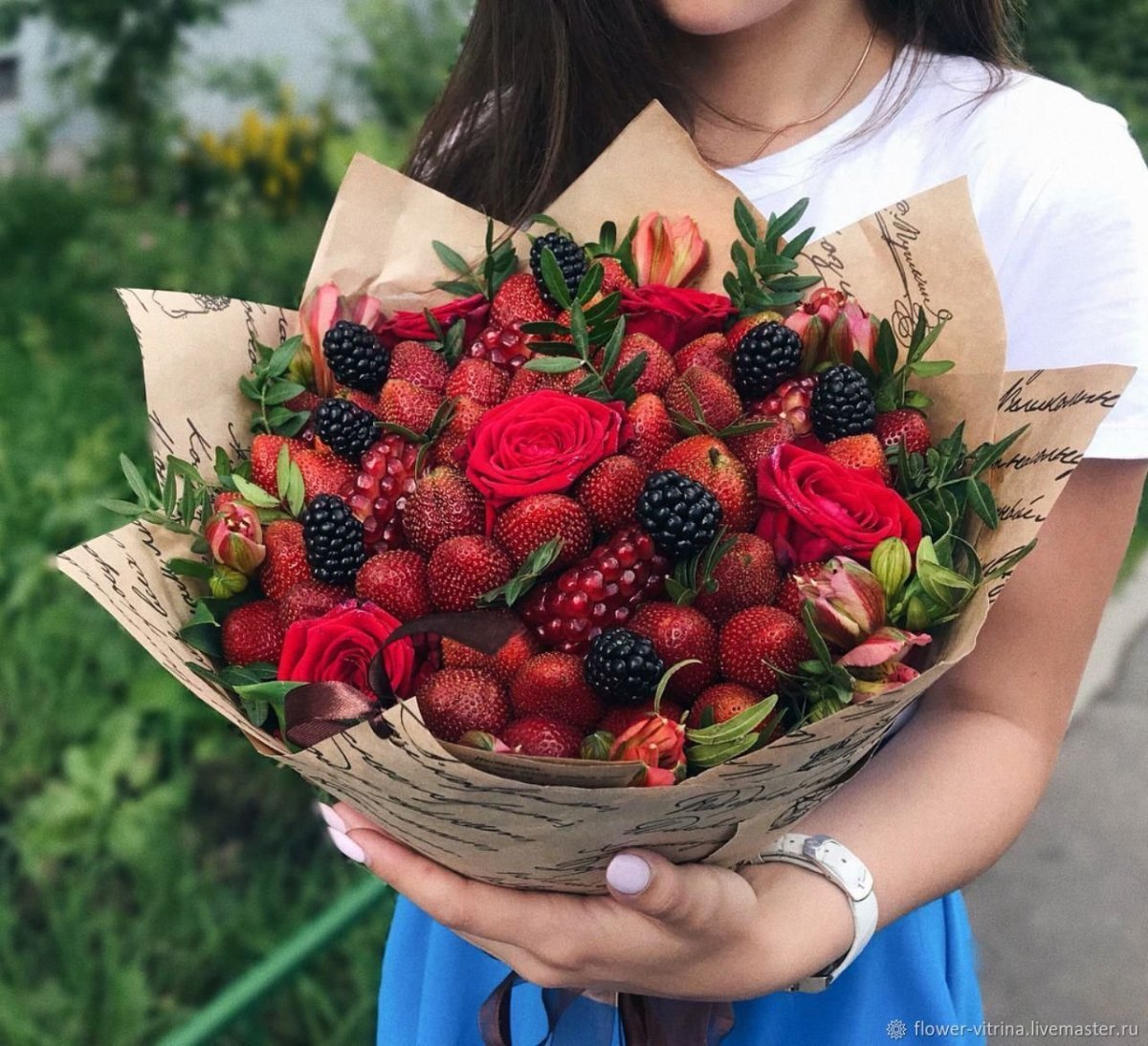 Букет из клубники