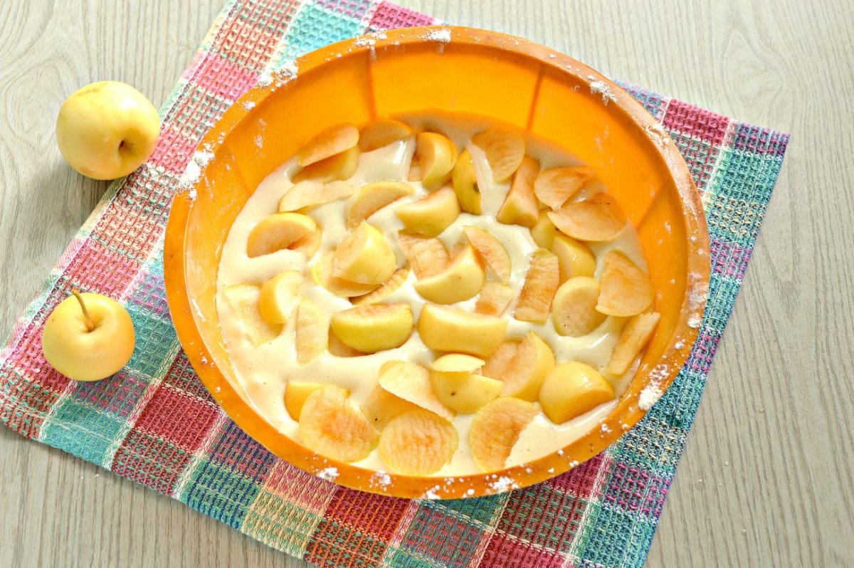 Шарлот яблочный
