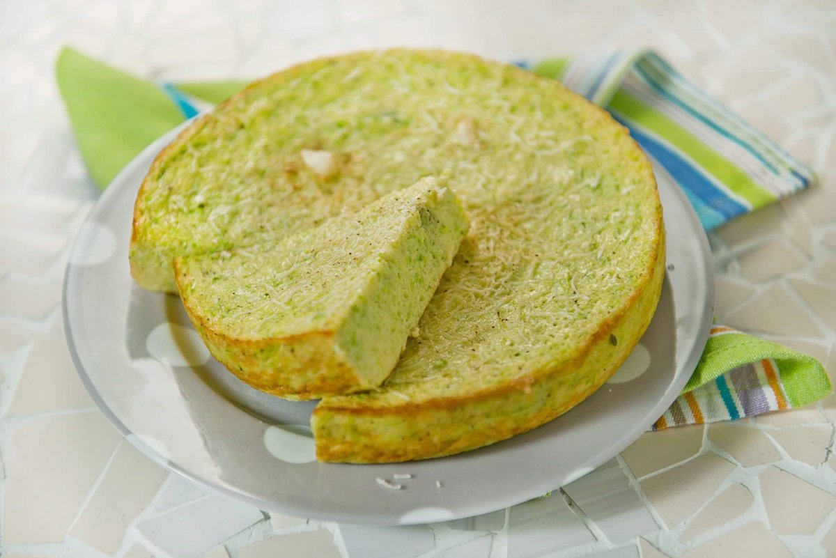 Кабачки с помидорами и чесноком в духовке