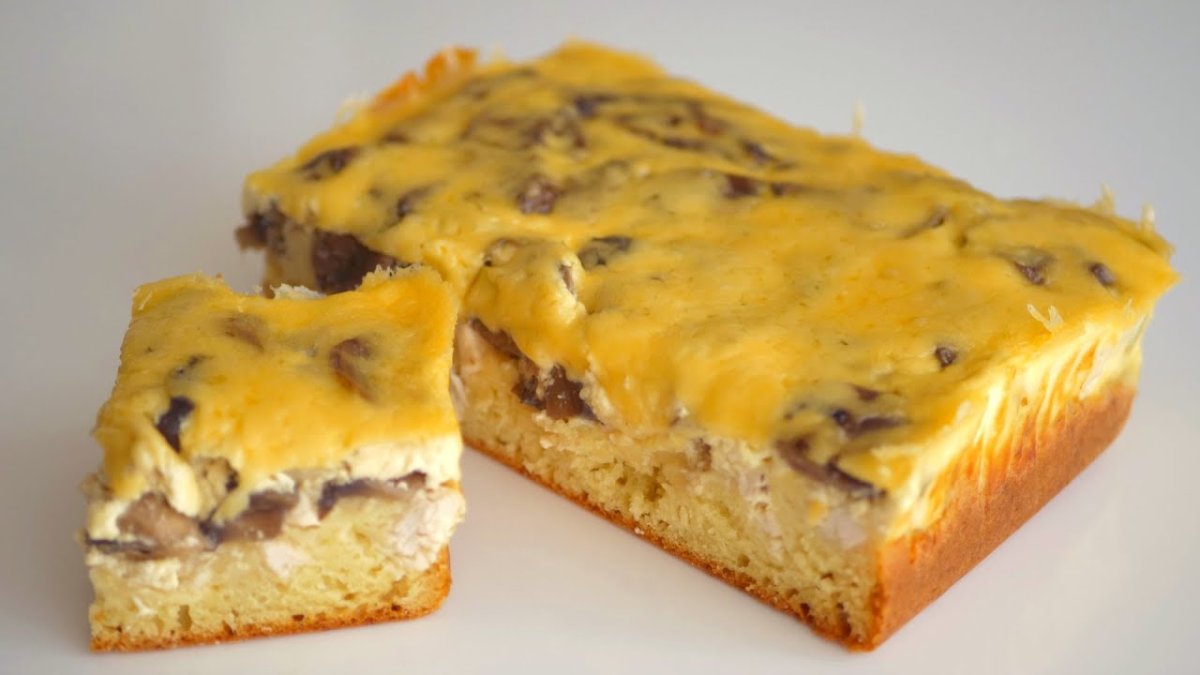 Шарлотка с ягодами