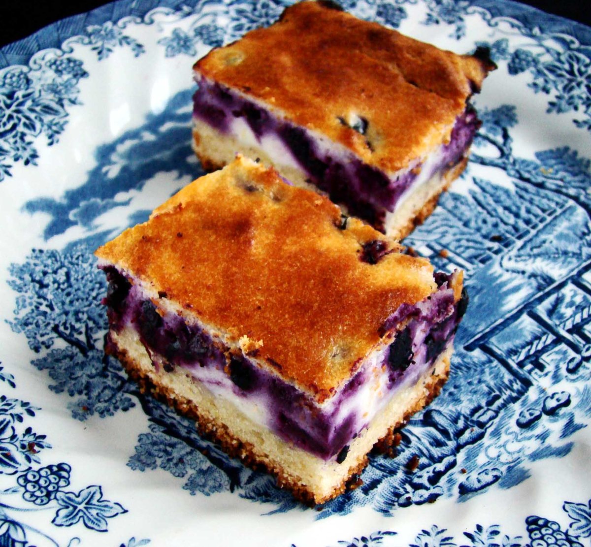 Черничный песочный пирог