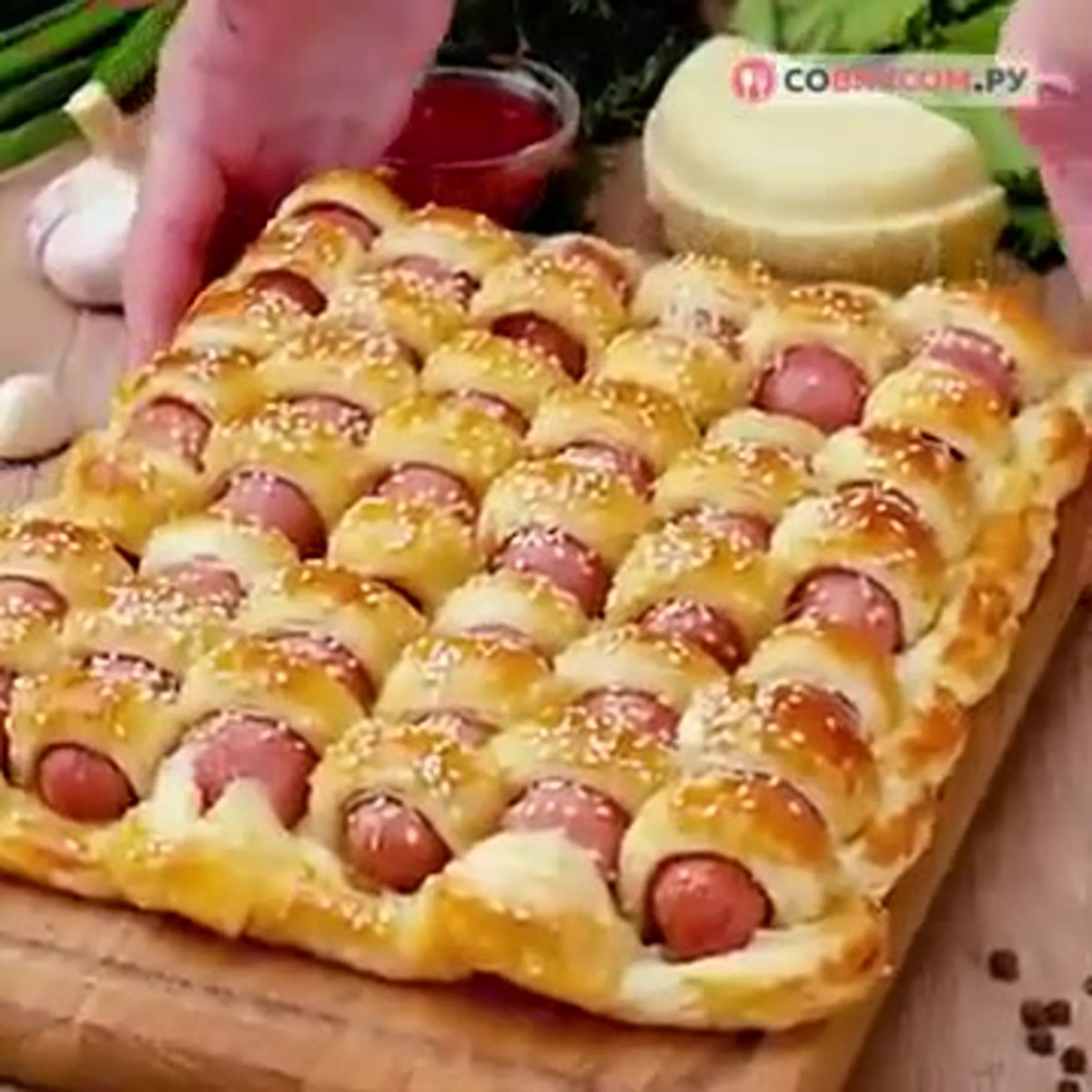 Заливной пирог с капустой и яйцом в духовке