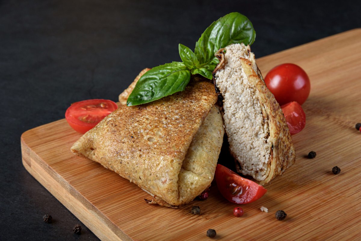 Блинчики с куриным фаршем