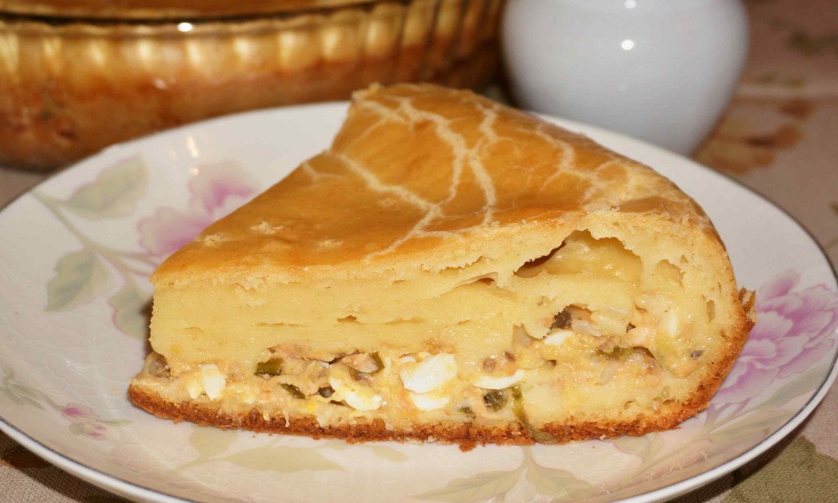 Заливной пирог с зел.луком и яйцом