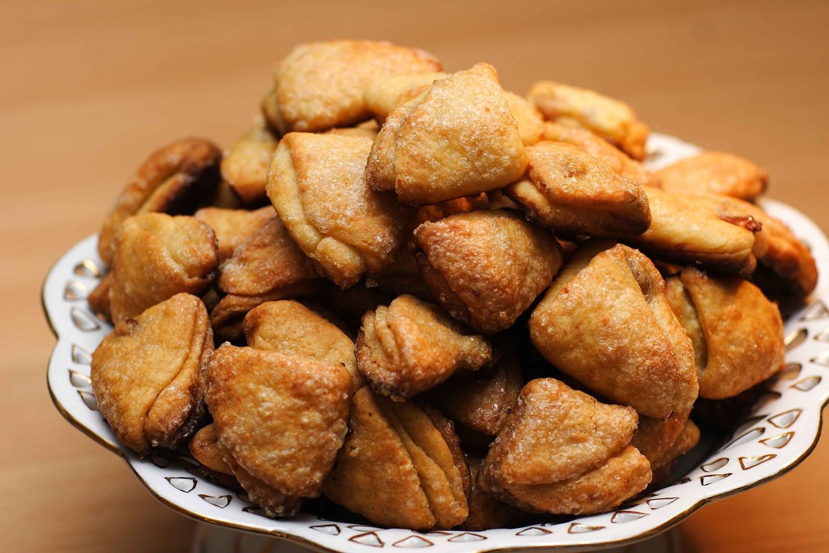 Бисквит с яблоками