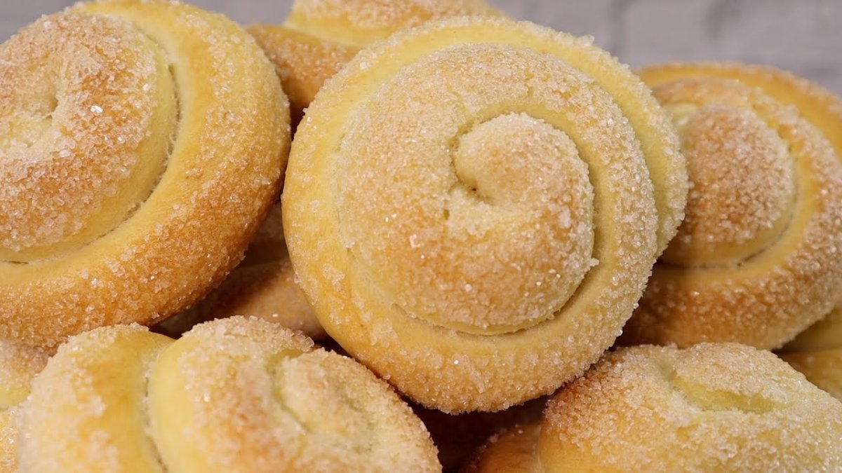 Булочка с маком рулет Самарский БКК