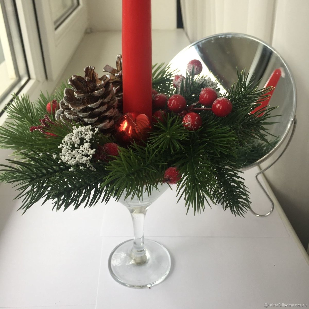 Новогодний букет из веток