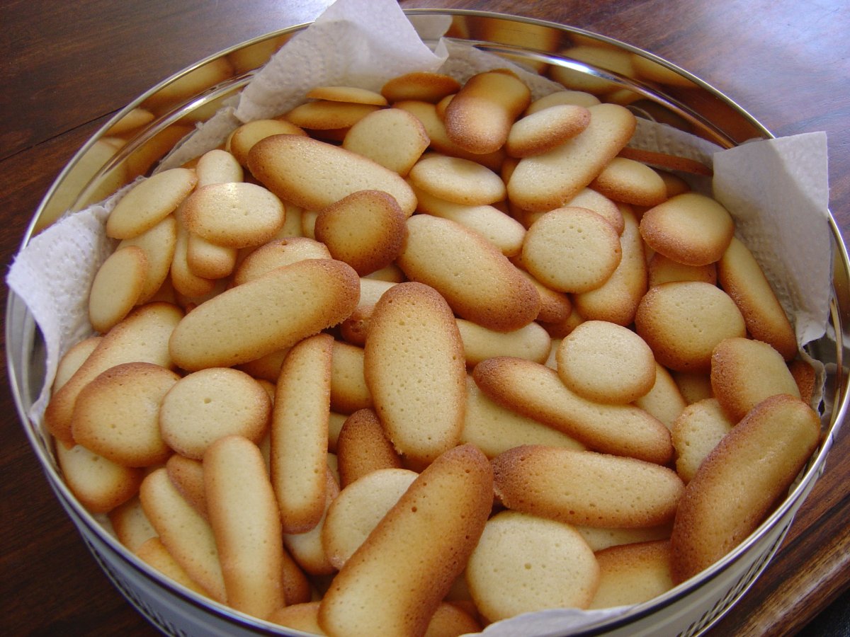 Кошачьи язычки печенье Япония