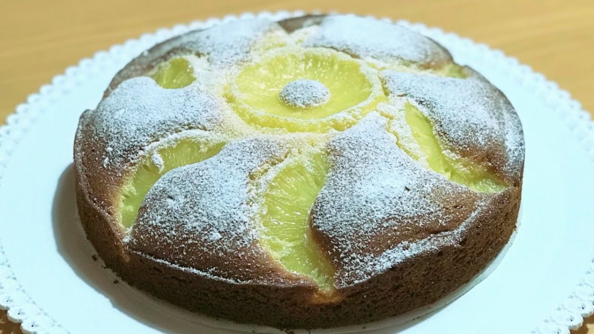 Пирог с персиками