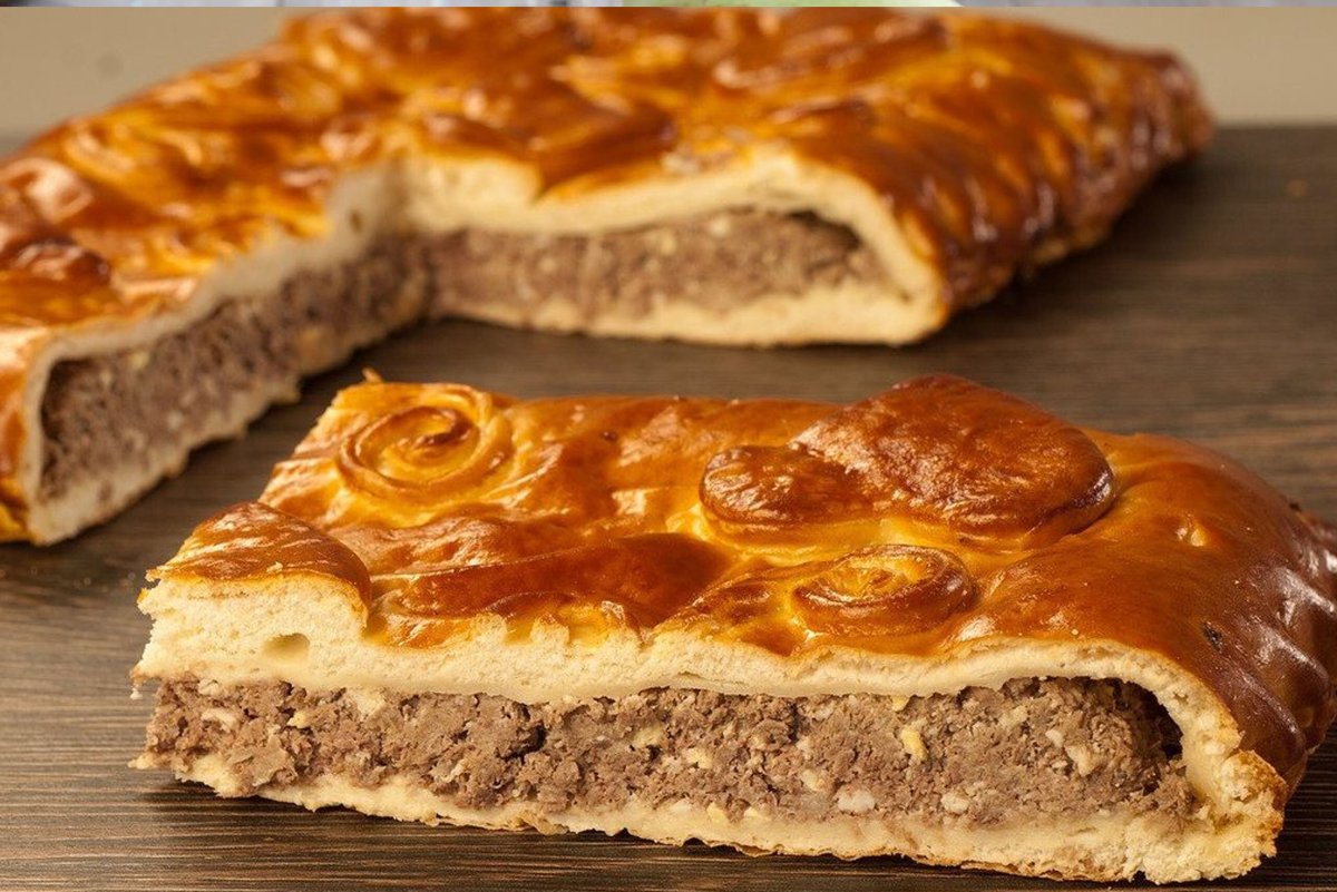 Кулебяка с грибами и картошкой