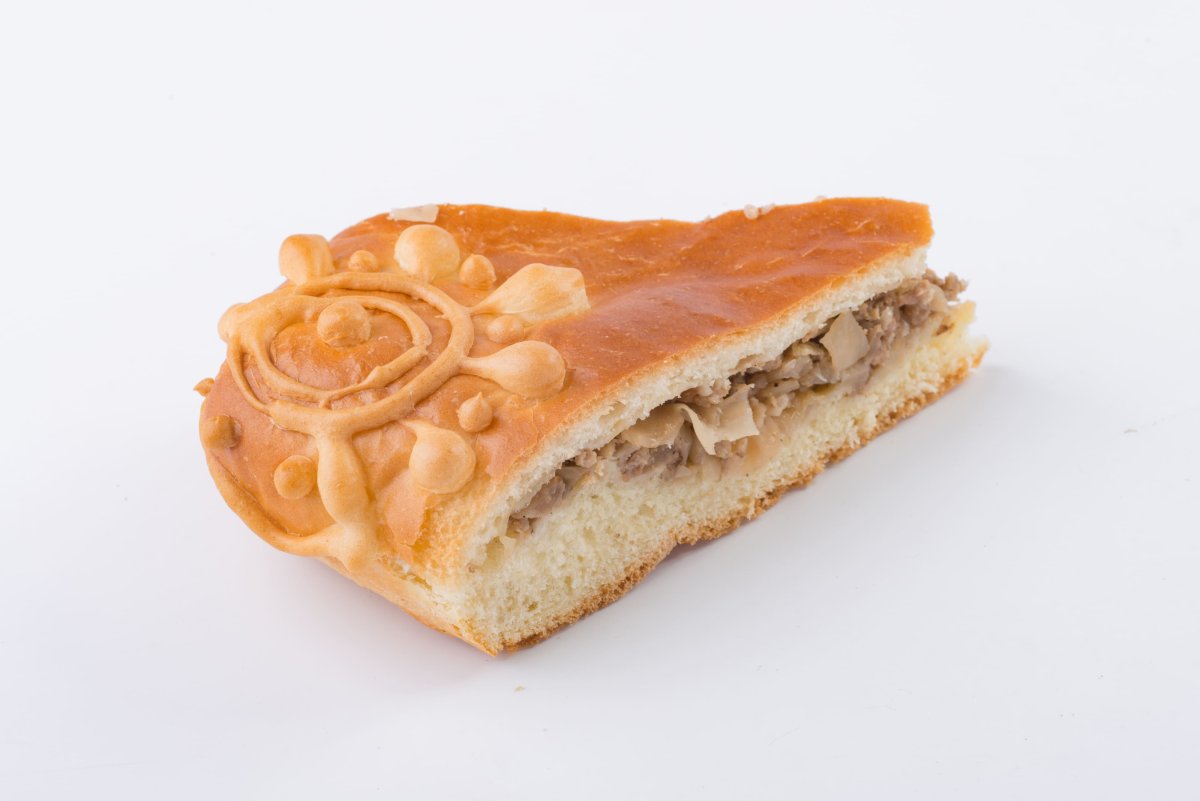 Пирог с мясной начинкой