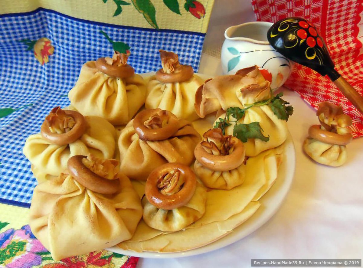 Блинные мешочки с начинкой