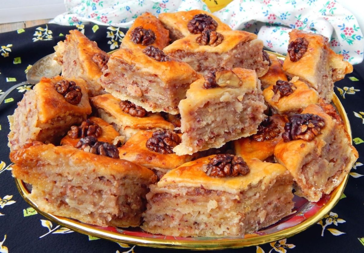 Пахлава медовая Крымская