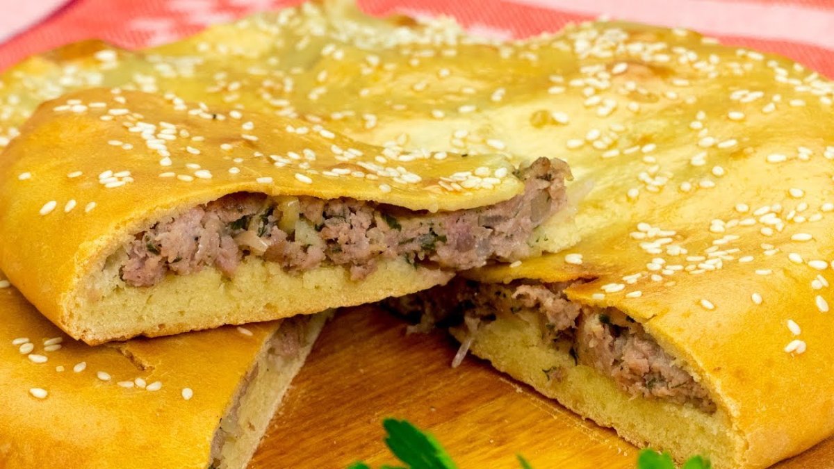 Лепешка с фаршем