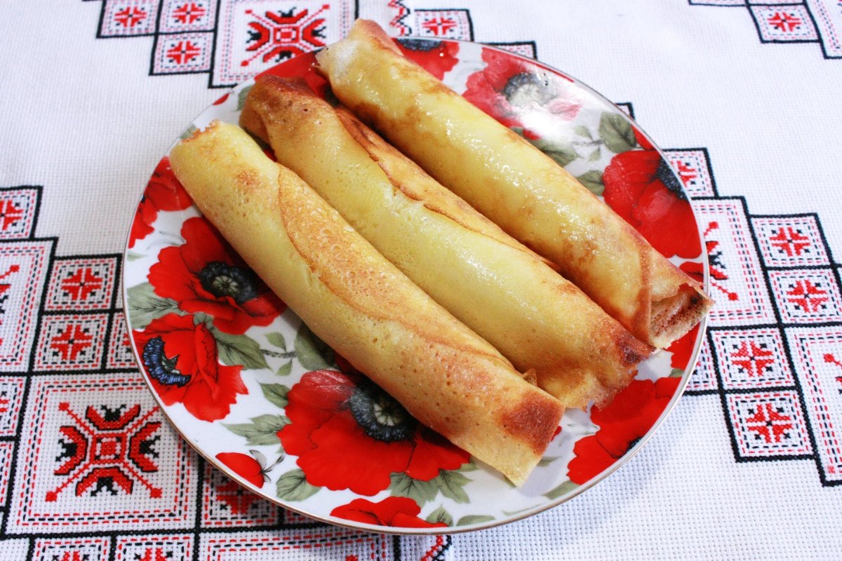 Блины со сметаной