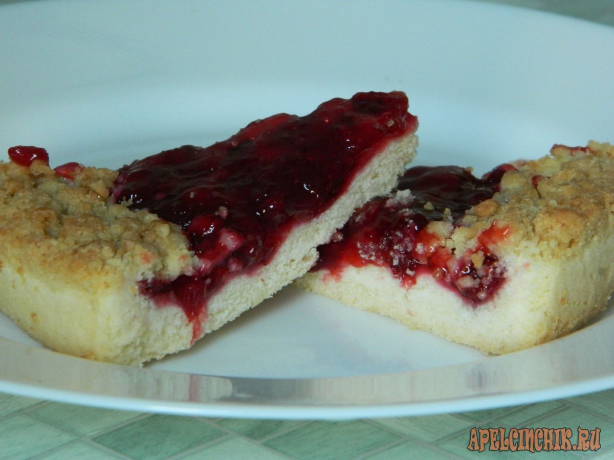 КИШ С брусникой заливной