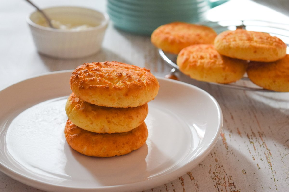 Творожное печенье с яблоками