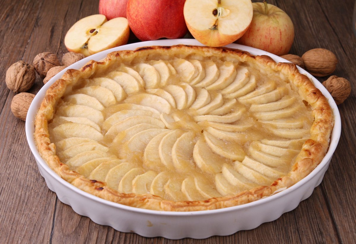 Пирог яблочный тертый