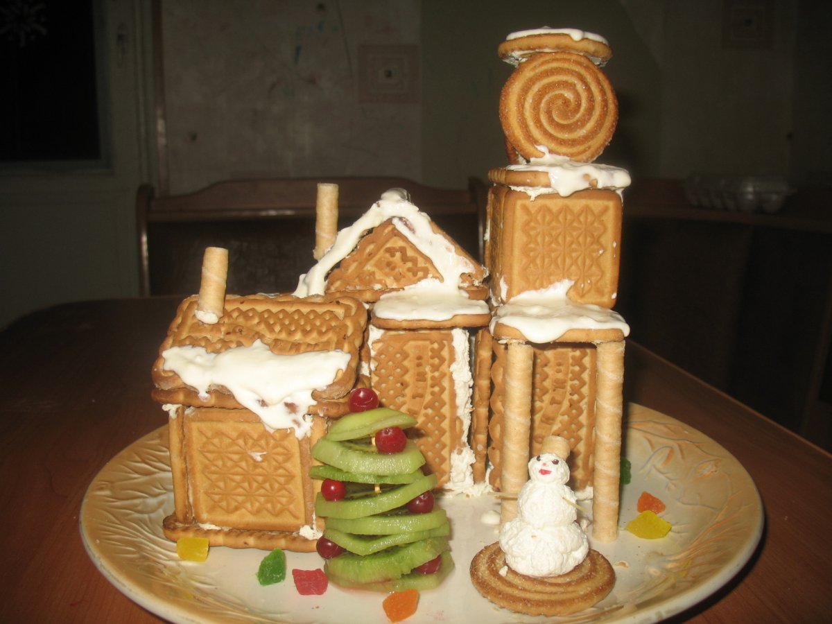Домики из печенья и вафель