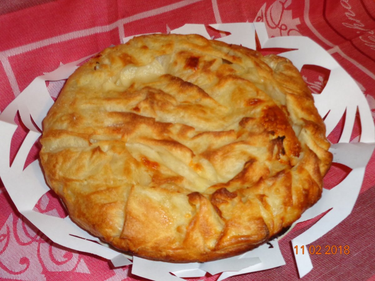 Сабурани чьё блюдо национальное блюдо