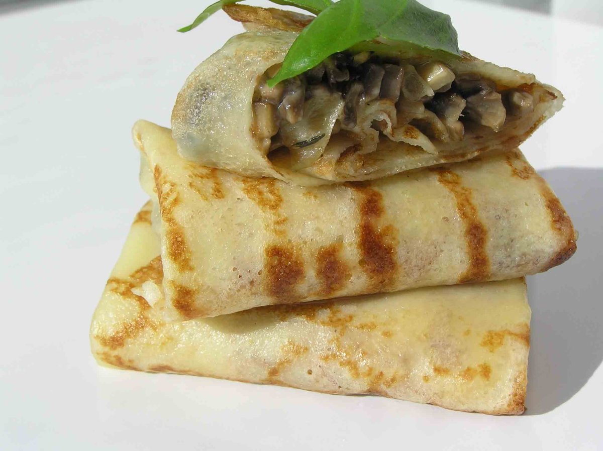Блины с грибами