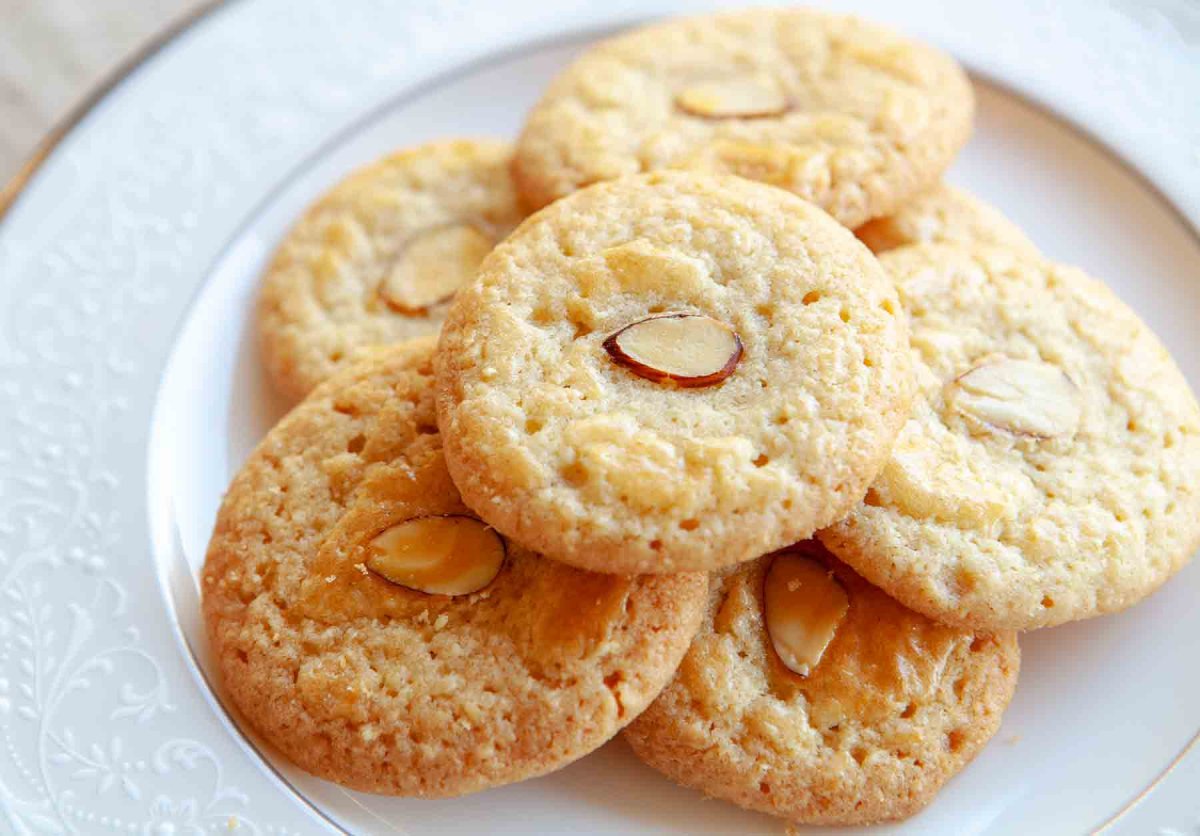 Миндальный Коржик
