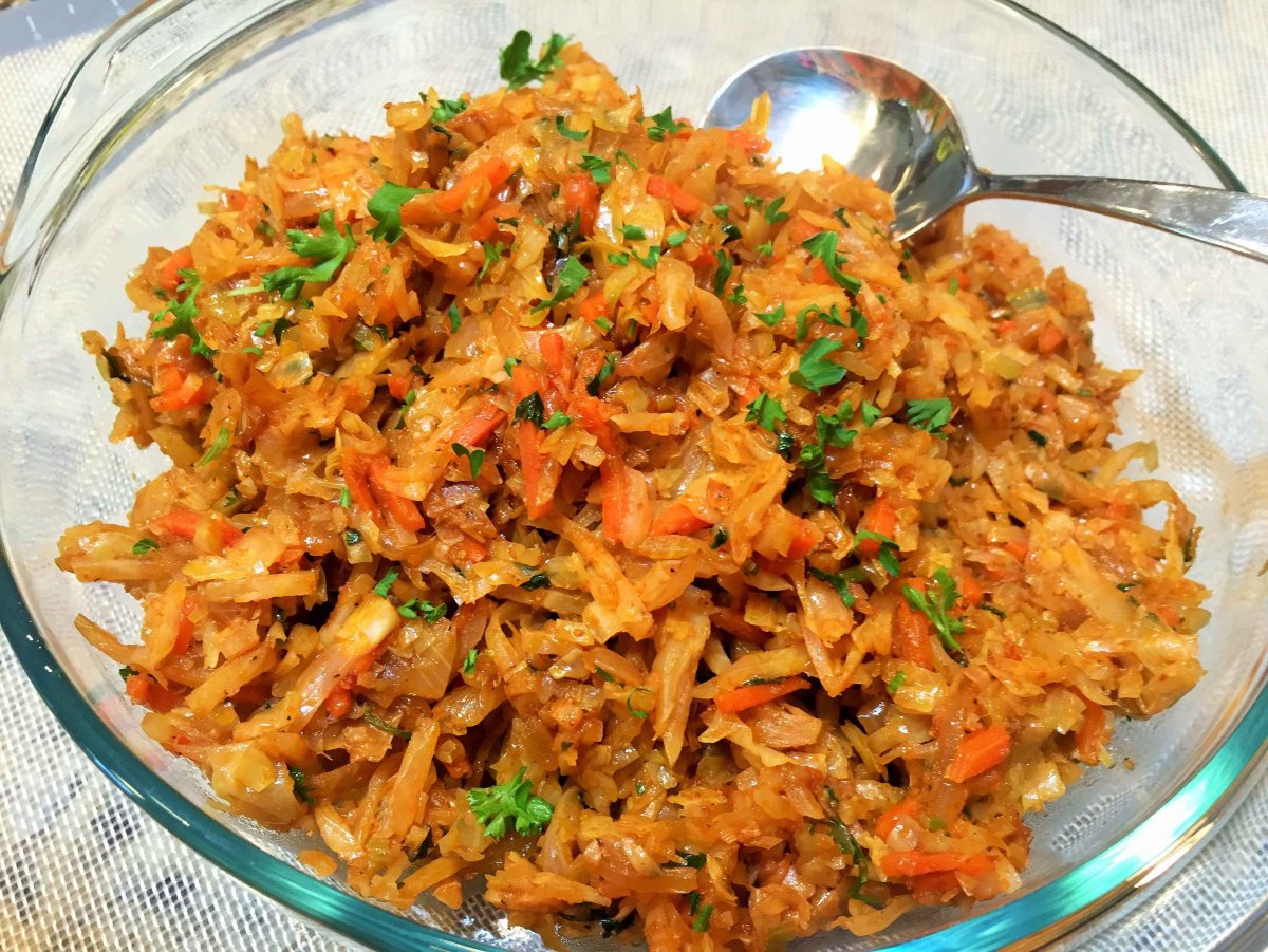Вкусная тушеная капуста