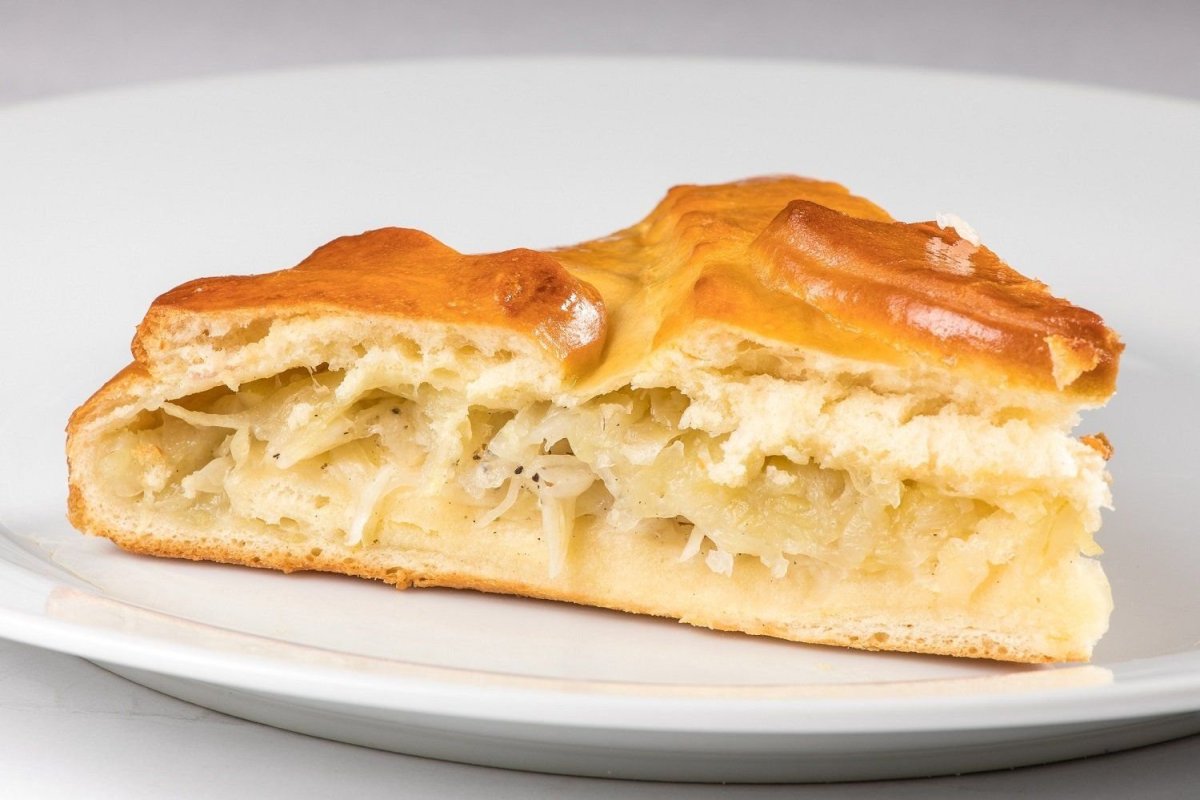 Пирог с капустой и грибами