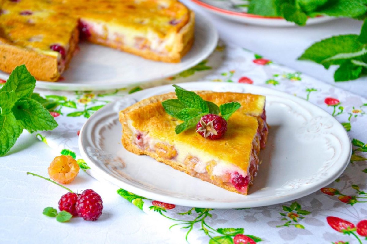 Яблочный спас пирог