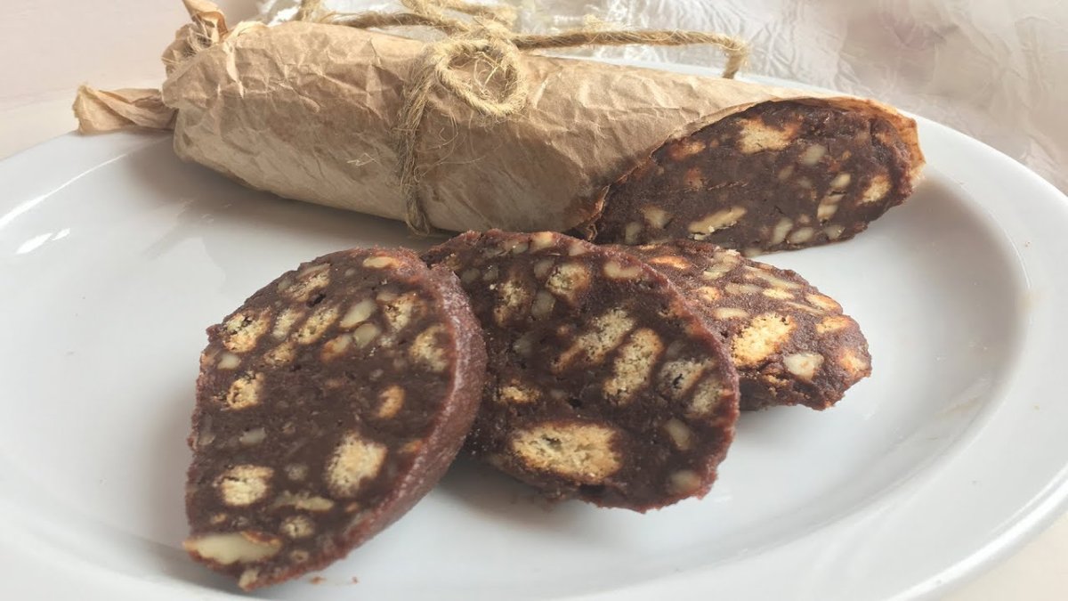 Шоколадная колбаса домашняя