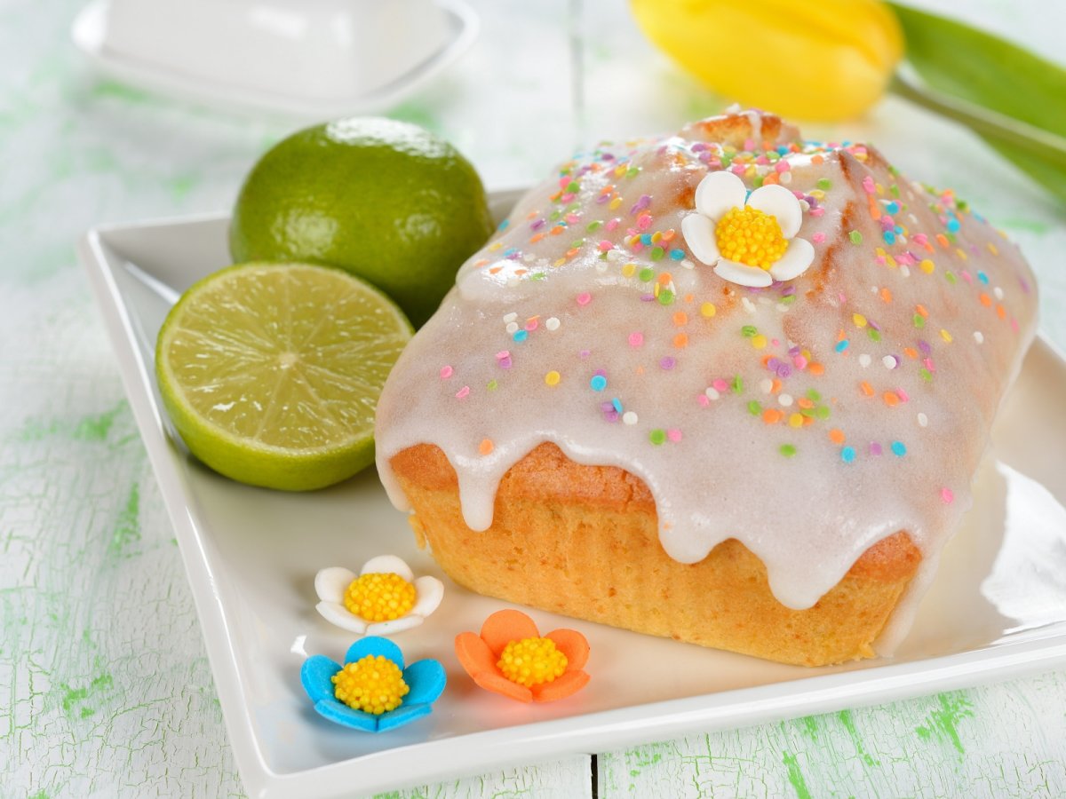 Помадка для кулича