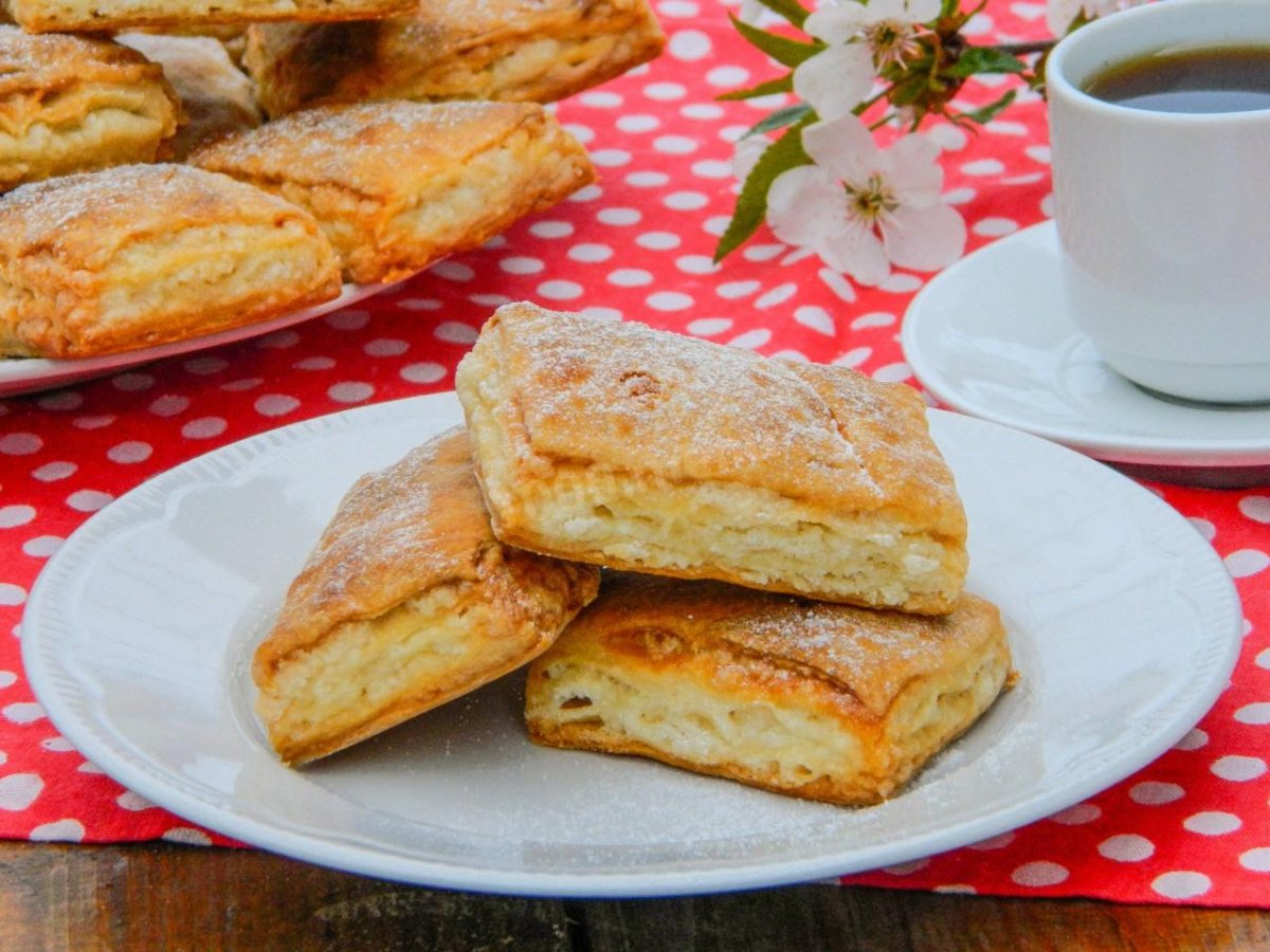 Домашняя кулинария слойки на кефире
