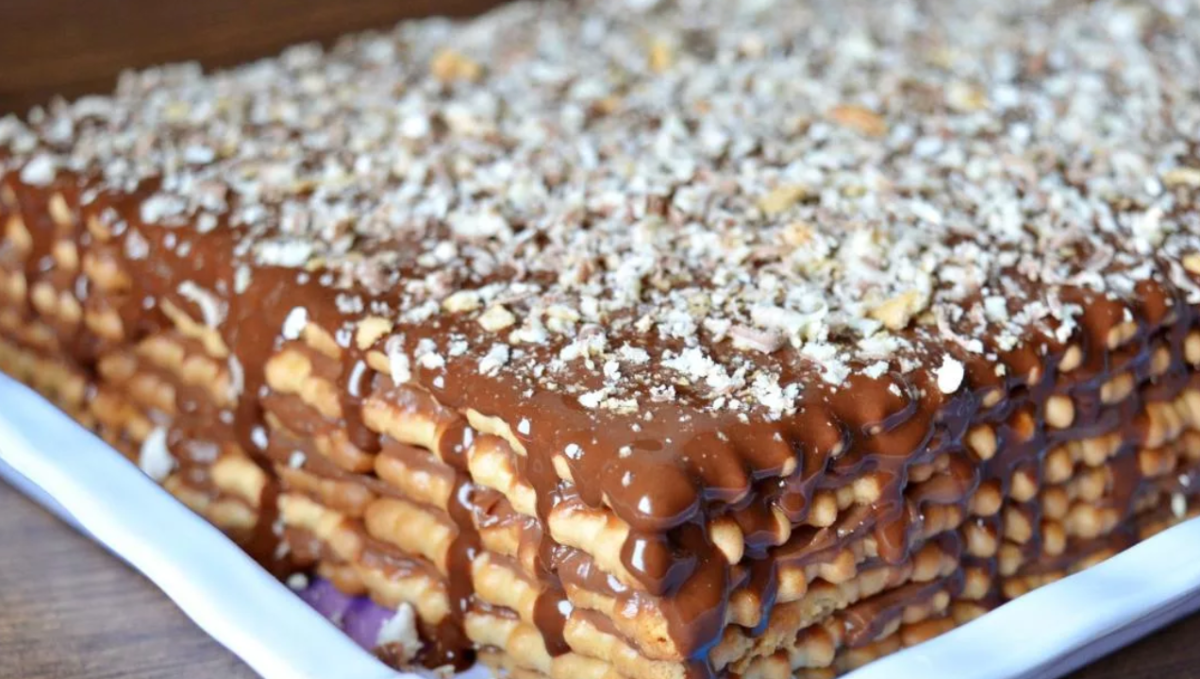 Торт из печенья и сгущенки