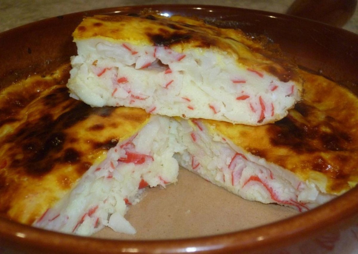 Пирог с крабовыми палочками