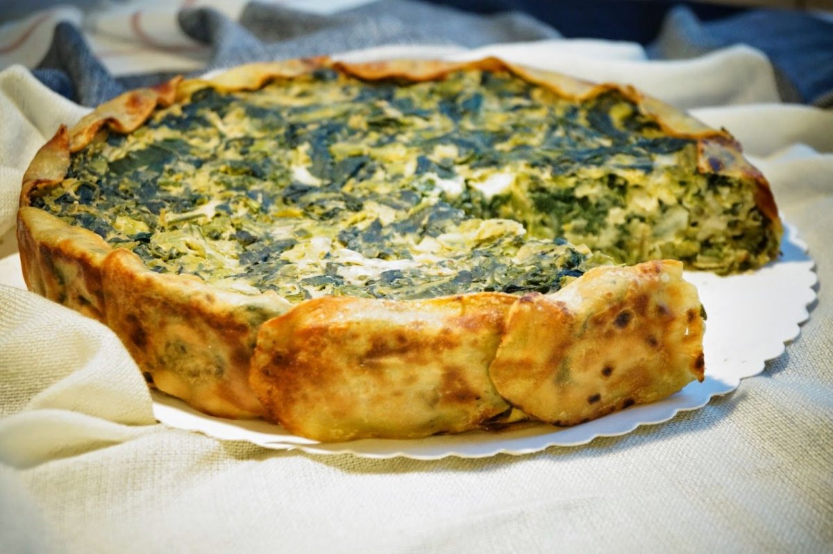 Пирог с иргой и творогом