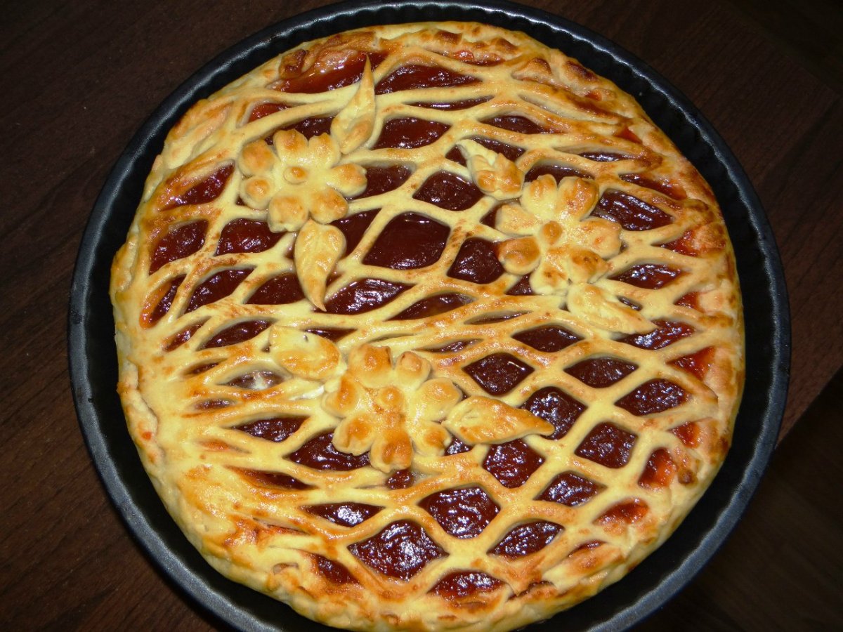 Торт с клубничным джемом