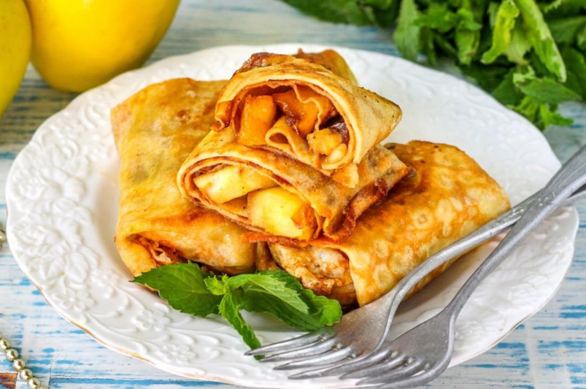 Блины с яблочно ореховой начинкой