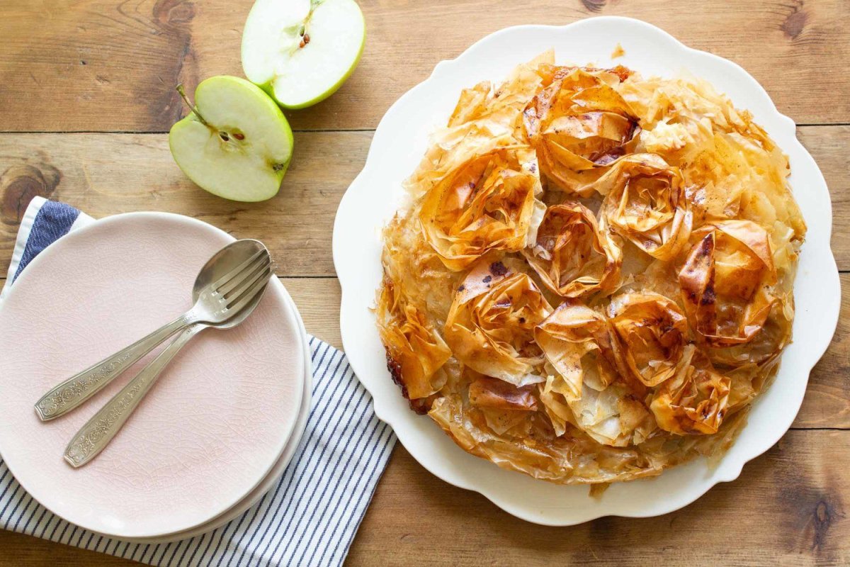 Слойка с яблоками