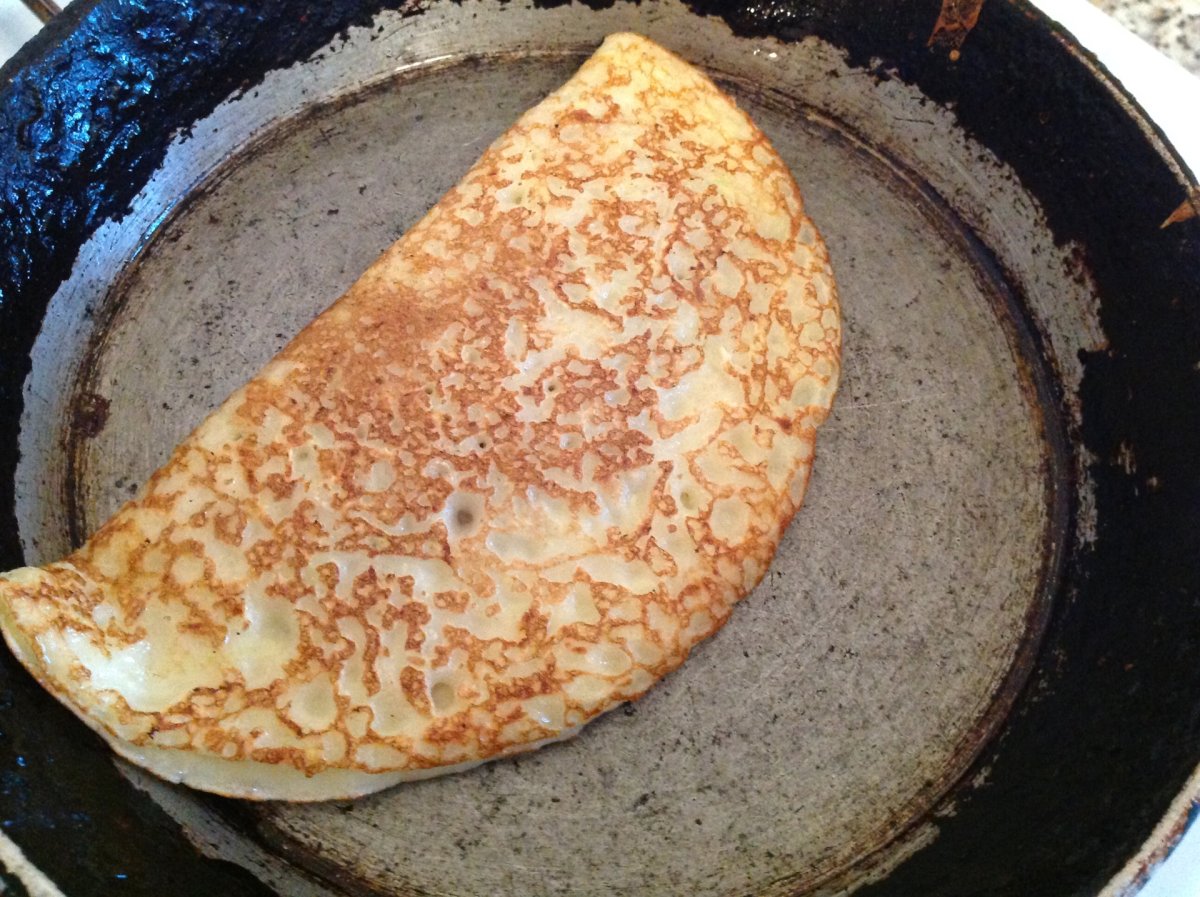 Куриные оладьи с сыром и зеленью