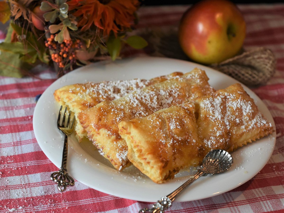 Слойка с сыром и зеленью