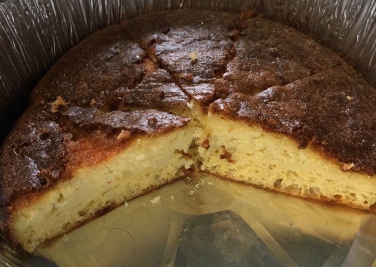 Сладкий пирог с кокосовой стружкой