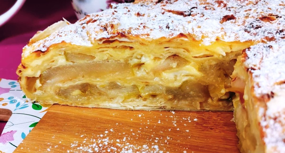 Пирог из лаваша с яблоками