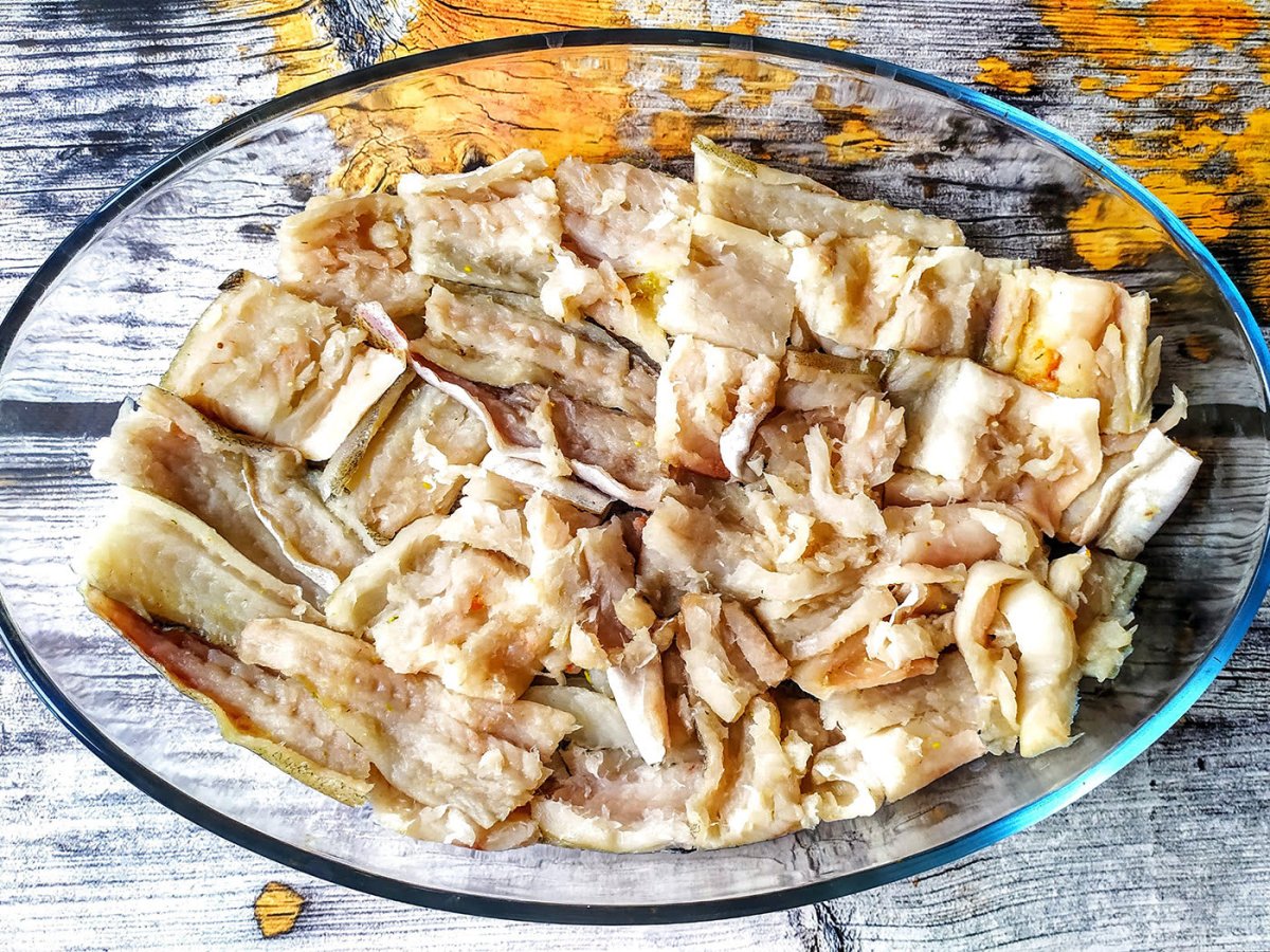 Минтай кусочками